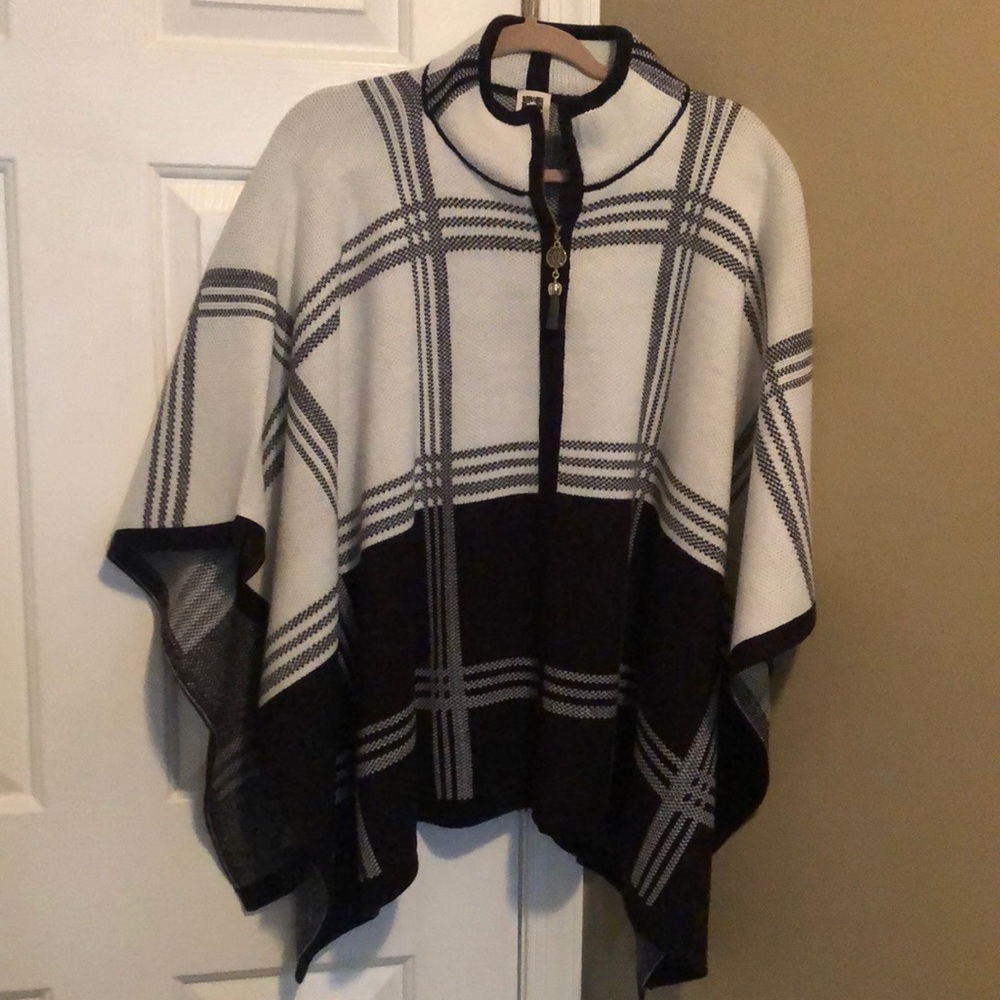 Anne Klein sweater cape